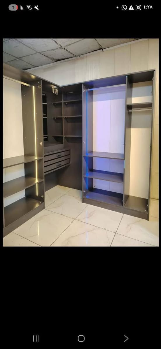 الغرفة جديده والمندر تركي الأصلي مع الشد والنقل بسعر 650 الف حياكم***********
***********
