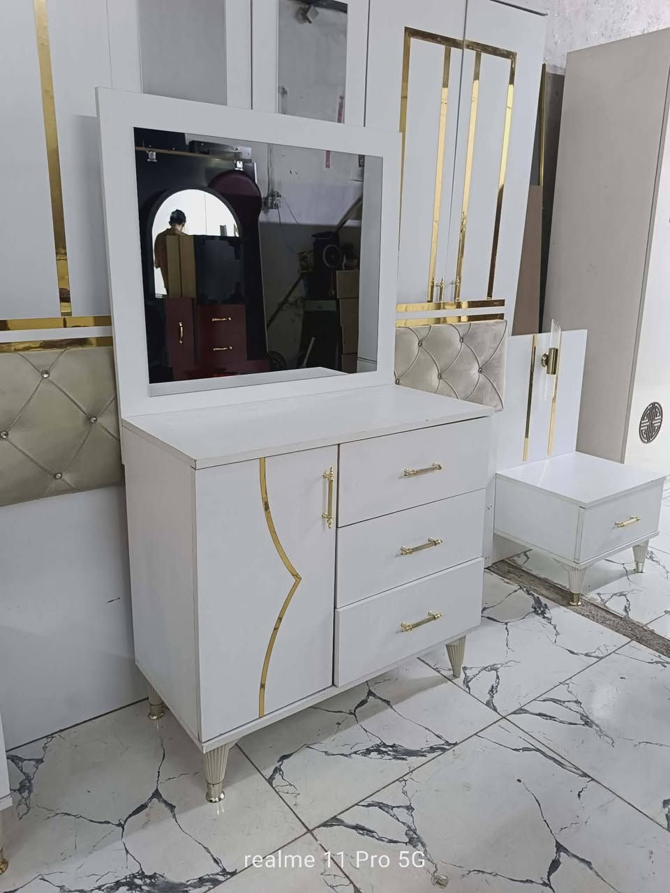 غرفة نوم تركي مستخدم
نضافة95/💯
عدد القطع / 5 
نضام / أبواب💢 
سعر / 475
شد ونقل داخل بغداد مجاني🚛
يوجود توصيل محافضات


**إذا كنت صاحب هذا الإعلان وتريد حذفه لأي سبب، رجاءا أرسل رسالة إلى الدعم الفني**