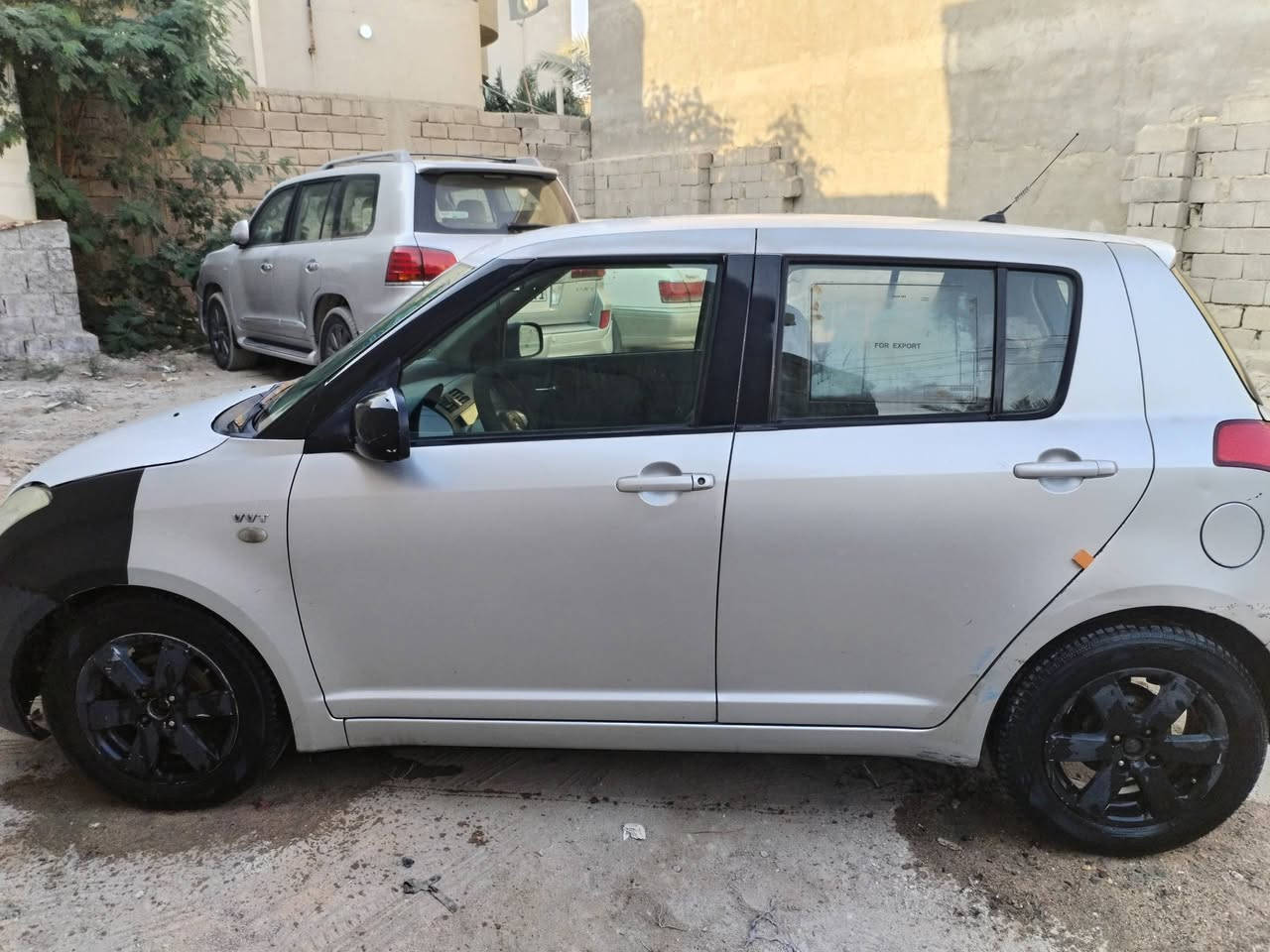 سازوكي سويفت ٢٠٠٨
رقم بصرة مشروع وطني سنويه ٢٧
مكينه كير جدد محرك دوش vvt 1.6
حداديه جديده دواخل نضيفه
طخم تاير جديد
مابيها صبغ ع حطتها بلاديه بيها طخات بسيطه
وجاملغ امامي عكس السايق مصلح بدون شاصي
كهربائيات كلها شغاله عينه شغاله كلها
شاشه اندرويد 
مكاني البصرة السعر ٥٥
تواصل اتصال فقط
***********
