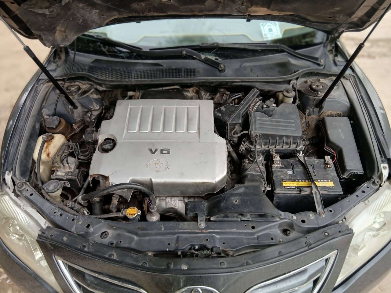 السلام عليكم كامري للبيع ومراوسه موديل ٢٠٠٧ محدثة ١١سليماني سته سلندر v6 قطعتين سنوي سنه شرط تحويل ٩٥ وبيه مجال
مكاني طوز خرماتو لاستفسار اتصال على الرقم 
***********
***********
