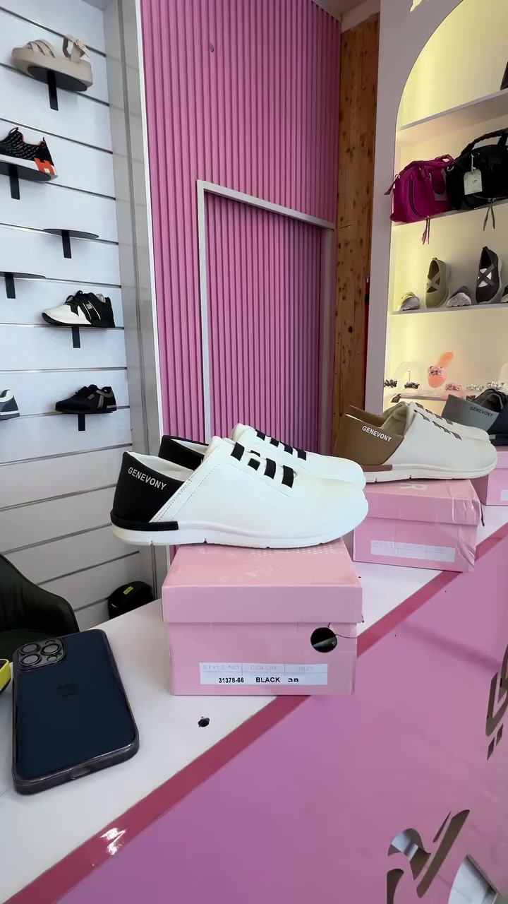 ناي  
 العنوان بسمايه شارع العام قرب B


**إذا كنت صاحب هذا الإعلان وتريد حذفه لأي سبب، رجاءا أرسل رسالة إلى الدعم الفني**