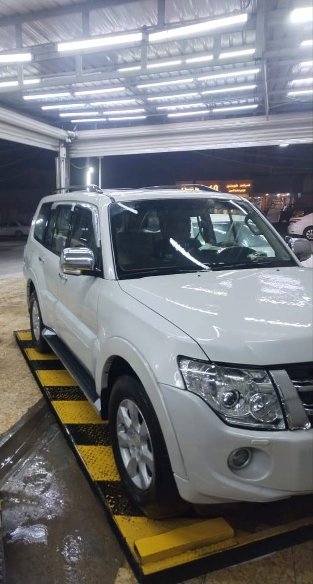 السلام عليكم
باجيرو حبتور ٢٠١٤
رقم اربيل بأسمي

للبيع فقط السعر ١٧٠

ماشيه ١١٦ الف كم

صبغ قطعتين موضح بالسونار

مرفق مع الصور 

كير محرك نضيف جدا

اي استفسار يرجى الاتصال بالرقم

***********
