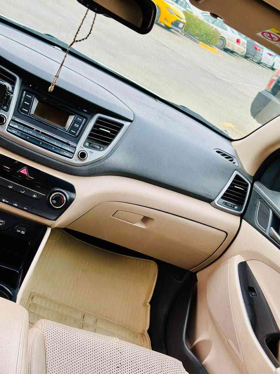 ‎هۆندا توکسون استیشن 
‎مۆدیل2018 بۆ فرۆشتن
‎زۆر جوان و نمونەیی
‎سەیارەیەکی پاکو خاوین بی مەسرەف
109kmڕۆشتوە
‎بریکی قاچە
‎ناوزەرد
‎مواسەفات خلیجی 
‎کوشن جلد
‎کامیرە
‎ئاوینە کارەبای
‎چوارتایەی لۆک لۆک
‎سەنەوی تا2030تازەیە بەناوی خۆمەوەیە
‎ژینگەو ڕێگاو بانی هەموی دراوە

‎گێڕ و مەکینەی بەشەرت
‎هیچ کیشەیەکی تێدا نییە
‎ڕەسمی سۆنەرەکەیم داناوە 

‎هوندا توكسون استيشن 
‎موديل 2018 للبيع 
‎السيارة كلش حلوة ونظيفة وبدون مصرف 
‎ماشية 109 km
‎هندبريك رجل 
‎مواصفات خليجي 
‎داخل بيجي وكشن جلد 
‎كامرة والمري شفط 
‎اربع تايرات جديد
‎سنوية ل 2030 جديد بسمي دينار مصرف مابيهة
‎گير ومكينة بشرط فحص 
‎وصور السونر موجود

📞📞
***********
*********** السليمانية, العراق
