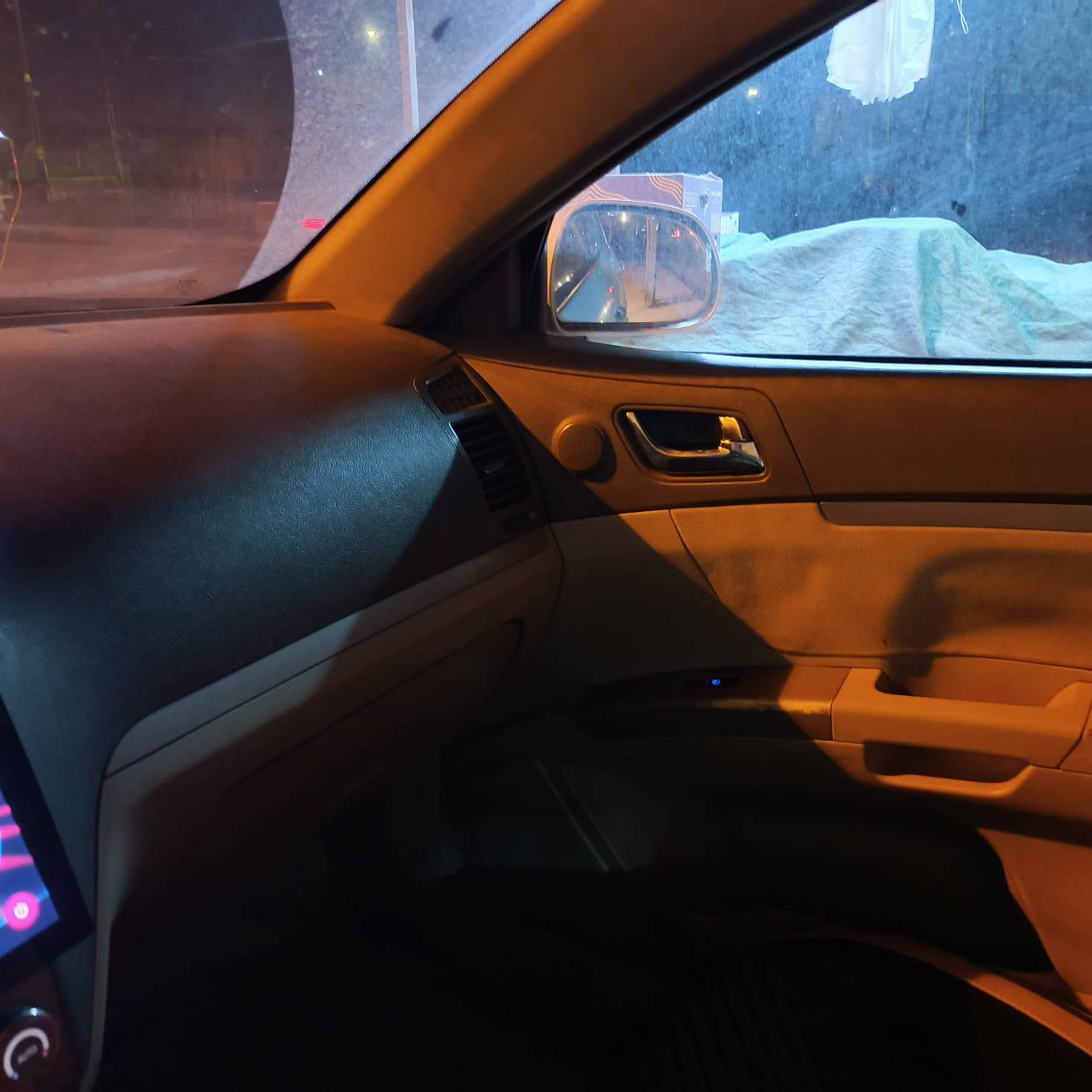 ‏ام كراندc7 موديل 2012
‏✨محرك كير خير من الله شرط
‏
‏✨كابون بانزين 
‏
‏✨رقم نينوى دولي مسطرة
‏⭐كير اتوماتيك 
‏✨سنوية 3030
‏✨تبريد 🥶تدفئة شغال
‏✨لا صبغ ولا ضرر ولا معجون، فقط جراد بيها
‏
‏✨شاشة +كامرة خلفيه +سستم سماعات+حساسات 
‏
‏✨وايرمنية كلها شغالة +باتري جديد 
‏
‏✨السعر 54وبيها مجال شي قليل
‏
‏للتواصل خاص او الاتصال ع رقم ***********
‏
