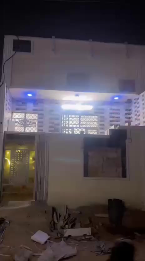 بيت للبيع بناء حديث  مكان حي زهراء مساحته البيت 60 متر تواصل ***********
