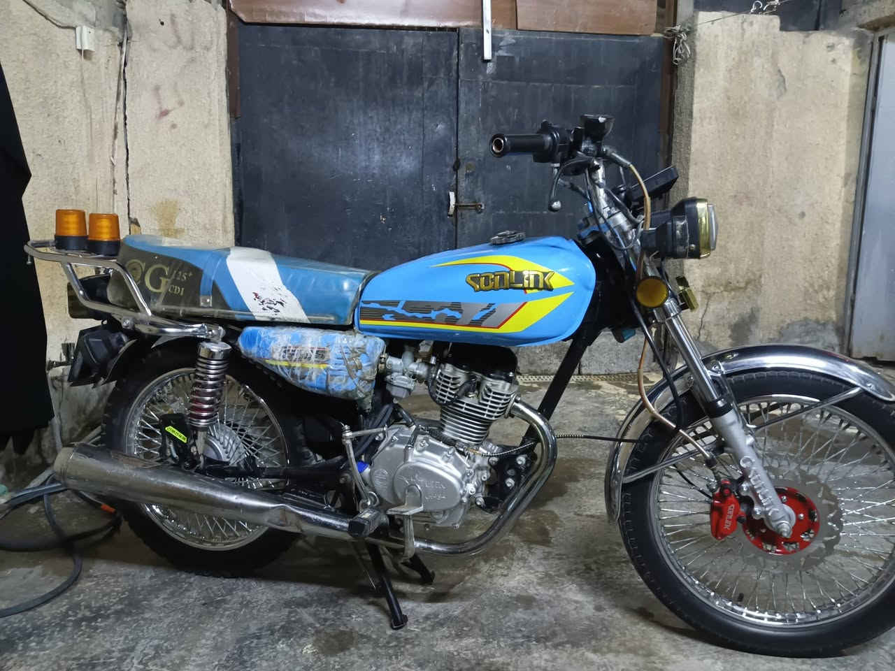 السلام عليكم دراجه اربعه كير 2024 كامله مكمله اوراق ضايعه تحب مكاتبه نسوي السعر 550 الف مكاني بغداد الزعفرانيه اتصل واتساب ***********
