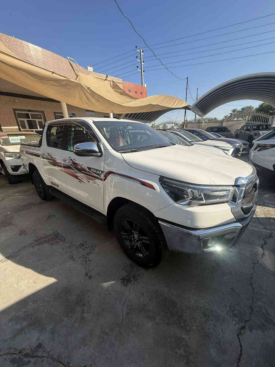 سلام عليكم هايلوكس ٢٠٢٢ رقم بغداد فورويل ماشيه ٨٠ الف. السياره جديده كفاله كير اوتماتيك تحويل شركه ساز السعر ٣١٥ وبيه مجال مكان بابل مشروع المسيب ***********
