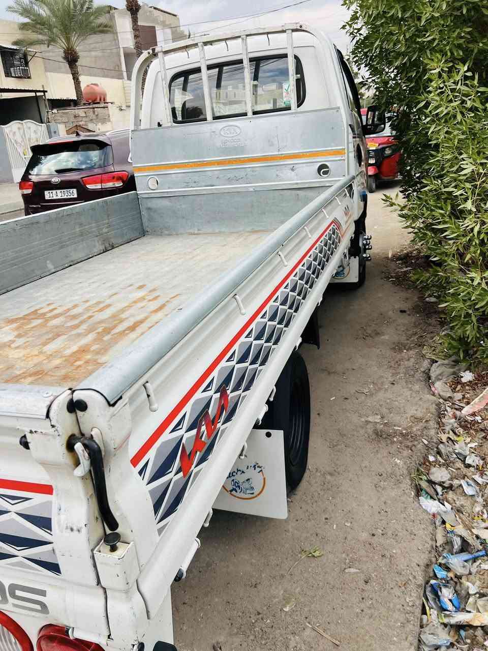 سلام عليكم
سلام عليكم كيا فحل مفتوح 4000 موديل 2020شكل 21
سياره مكفوله من كلشي رقم بغداد مشروع وطني 
تحويل مباشر عنواني بغداد 
رايدها ب153 
***********
