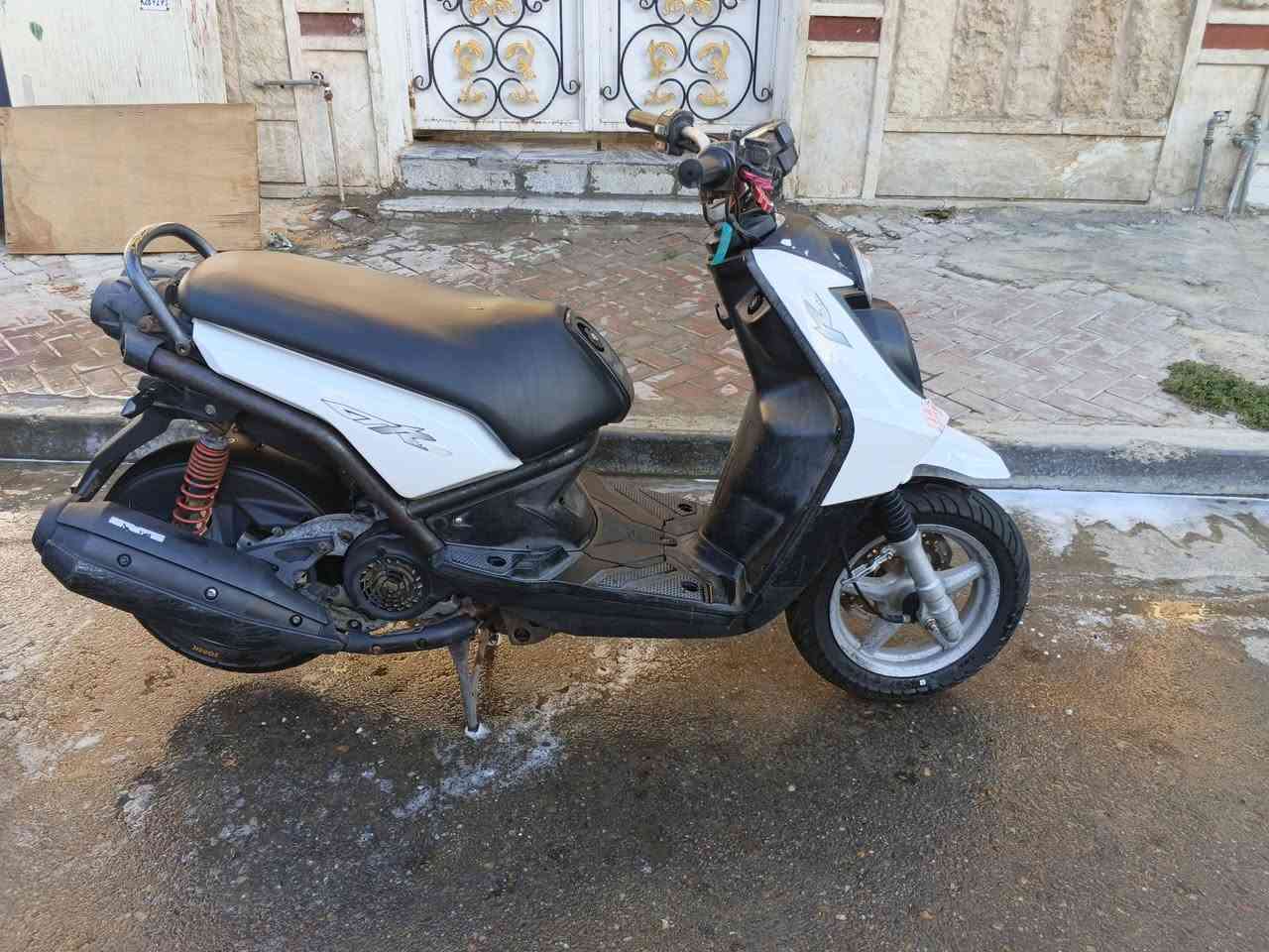 سلام وعليكم من رخصت الادمن سكنس جبلي اللبيع نضيفه كلش السعر اتصل عله رقم ***********
