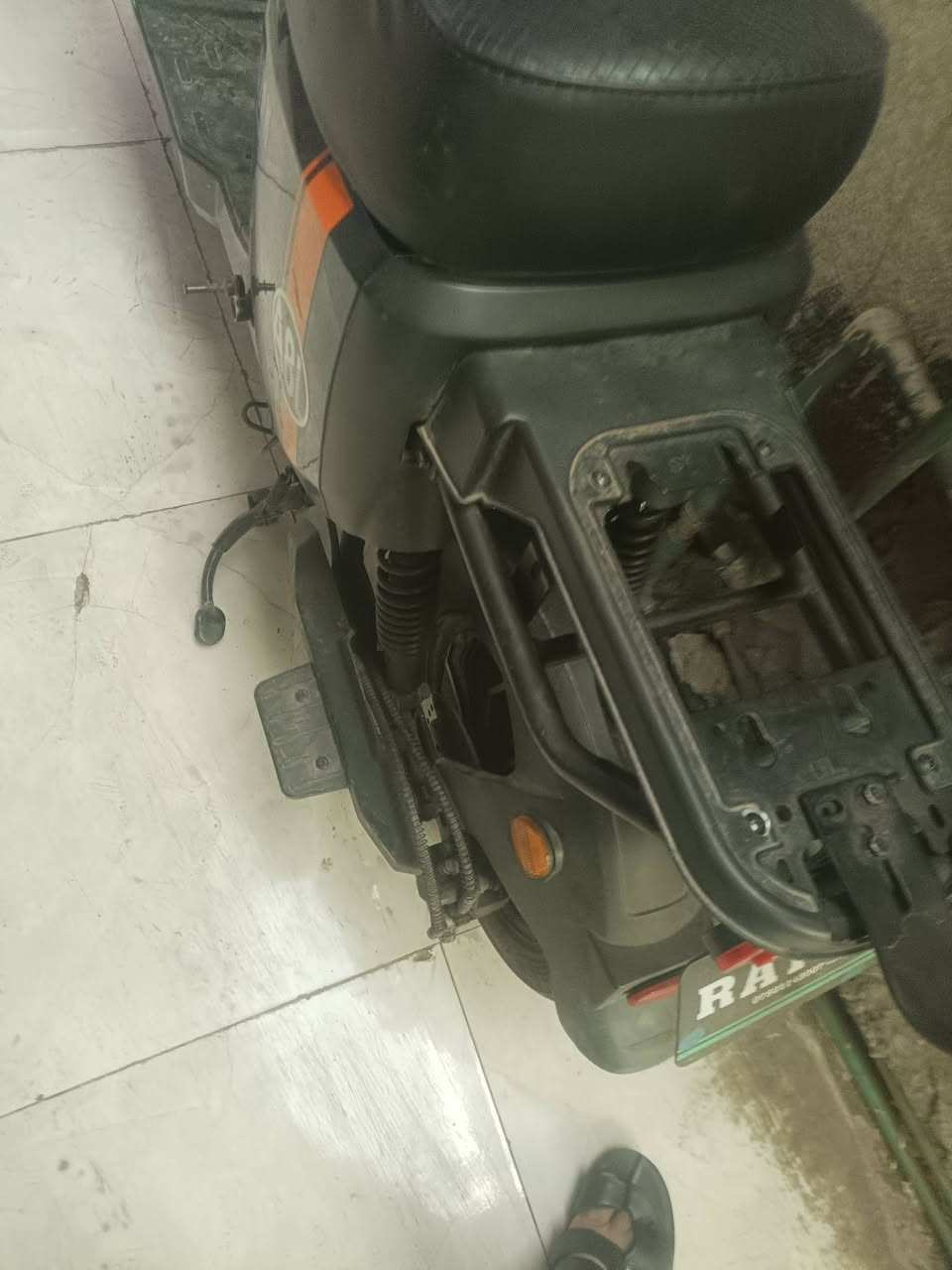 السعر 450 المكان العلاوي مراوس يصير نزل بل تعليق شنو عندك مراوس


**إذا كنت صاحب هذا الإعلان وتريد حذفه لأي سبب، رجاءا أرسل رسالة إلى الدعم الفني**