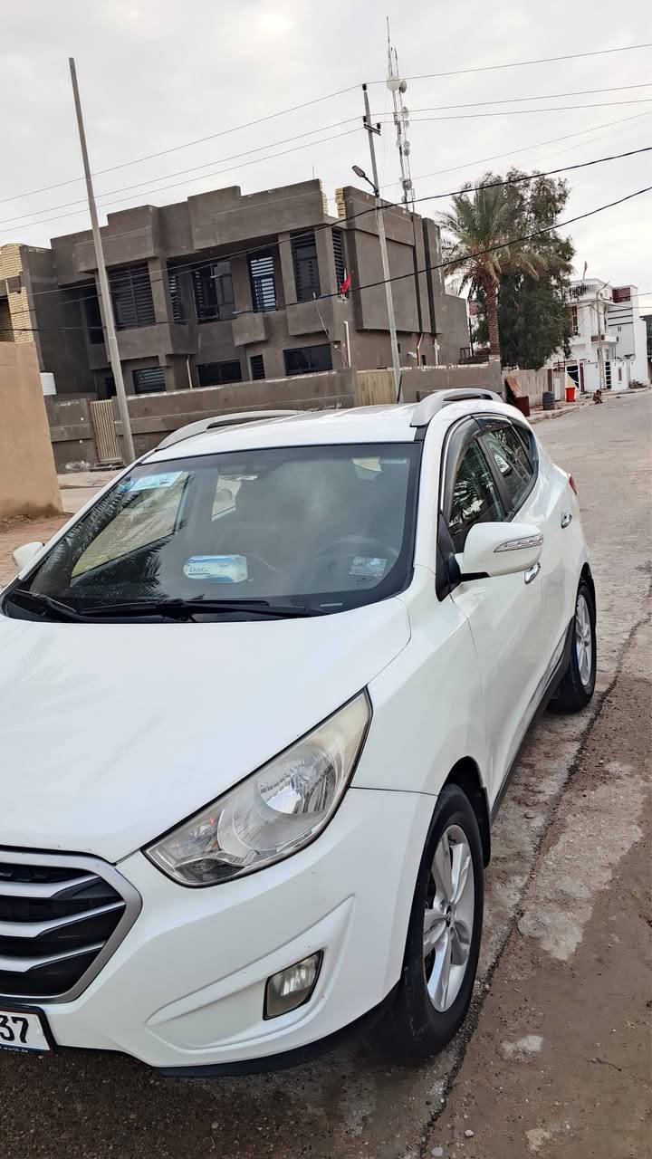 سياره توسان خليجيه 12محدثه 14مكينه 2000   رقم بغداد انكليزي بسمي سنويه الى 2030مشروع وطني سياره نضيفه كلش
السونار مرفق بلمنشور 
السعر 122وبيهه مجال 
العنوان واسط الصويره 
رقم الهاتف ***********
