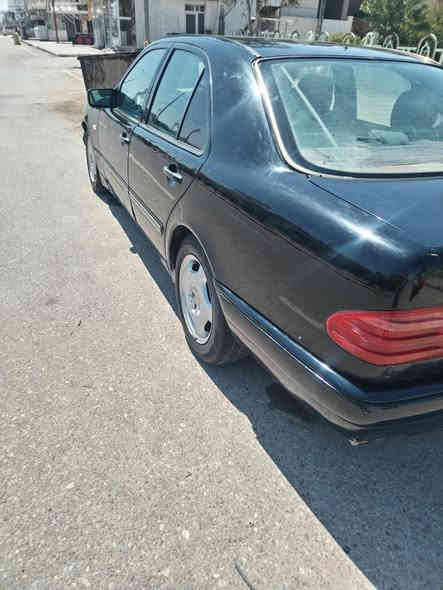 مارسدس ام عيون 1997واسط
محرك vvtجديد شرط
تخم تاير جديد سياره مال جناي
تبريد فووووول 
سعر 65 ..
***********..***********
