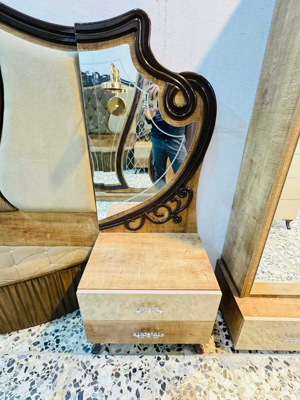 غرفه نوم تركيه نوم تركيه 8 قطع اخت جديده ضخمه وتخبل سعرهه 650 الف


**إذا كنت صاحب هذا الإعلان وتريد حذفه لأي سبب، رجاءا أرسل رسالة إلى الدعم الفني**