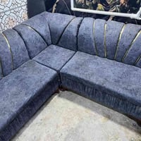 ١١ مقعد • جديد • قيم