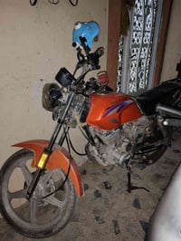 دايون عظم ١٨ معمره ٢٣ كفاله عامه مابيها اي شي ولا مفتوحه اوراق سكنر ال...