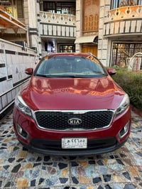 كيا سورنتو رقم بغداد موديل 2016 مكينه 4 سلندر 7 راكب مواصفات نص فول  م...