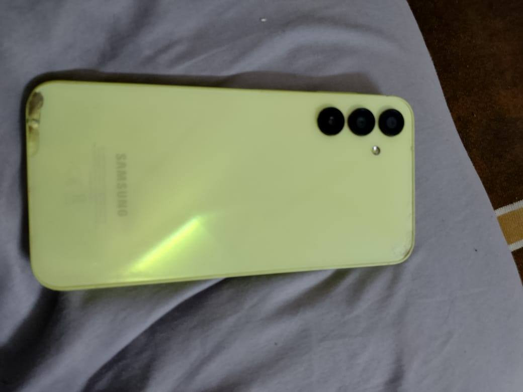 اي ١٥ فطر زغير بي  مبين اصلن سعر قفل ١٠٠ مكاني مدينه الصدر سعر قفل***********
