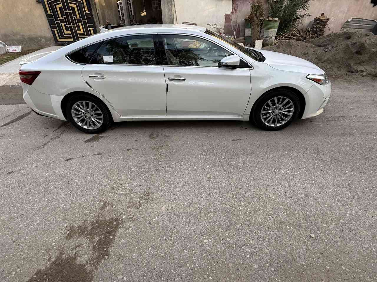 سلام عليكم 
افلون ٢٠١٧مواصفات الخليجي
سياره جاهزه من كل شي وحلوه 
بيها قطعتين صبغ جاملغ وبنيد بدون شاصي بدون ايرباك 
موصفاتxleمعروفه 
رقم سليمانيه مميز غرامات مصفره تحويل ثاني يوم 
سياره ترايها وين متريد 
الاتصال ***********
مكاني ديالى بعقوبه
