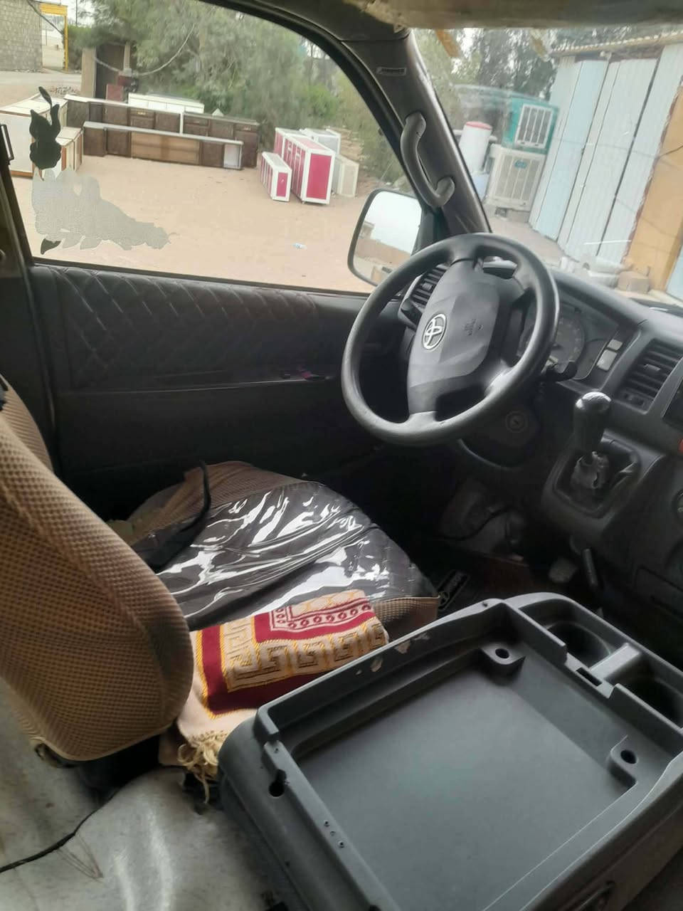 السلام عليكم سياره موديل 2016 مكفوله بيها بالصفحه الطويلة بالدوسه شبر بارد
ومقابيل البك لايك الصفحه الكصيره بيها شبر جوه البك لايك صبغ شبر مكينه كير اكسن كفاله وتبريد محور رقم بغداد تحويل مباشر! 
الهاتف: ***********
