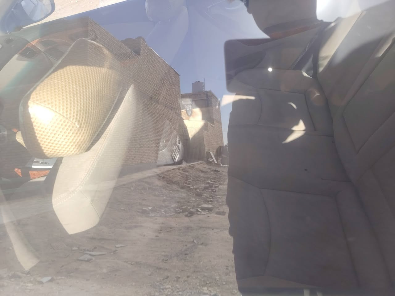 سلام عليكم انتره مدل2016 نص فول  سيار مكين وكير
كفله تخم تاير  وحداديه   سيار. ثنيوم  مداور. لبيع كوم حديد سعره ٧٧ بيه مجال.  ***********
