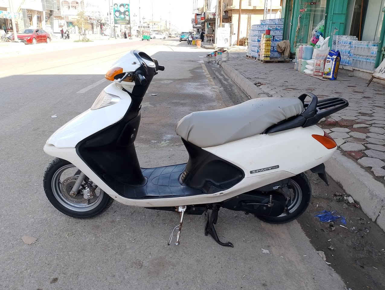 سبيسي ياباني كفرات 5 اختوم كابريتر بلادي دراجه بلاديه من الطول للطول كله شغال سلف هندر دشبول مكينه ناعمه خير من الله خرسه مكاني كوت داموك شارع المثلث السعر مناسب اتصل وبيك خير وتدلل ***********
