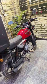 بوكسر 2023 دراجه تخبل مكينه مكفوله مرقم دراجه جاهزه للاخير مكاني عبيدي...