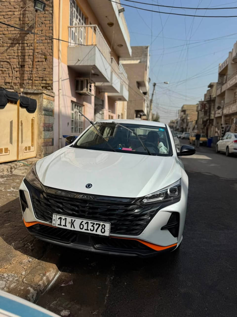 دوفنك شاين اي ٣٠ للبيع  موديل ٢٥ للاستفسار ***********  بيها ماسده مفطوره وطخه خفيفه  وسياره جديده بعدها وماشيه ٥٣ الف
