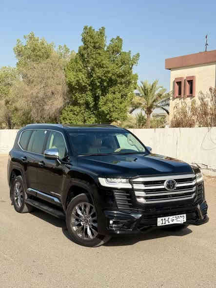 السلام عليكم للبيع لاندكروز 2024vx مكفوله كفاله 
ماشيه 26 حقيقي مخلفه رقم بغداد تحويل ثاني يوم 
العنوان بغداد زعفرانيه *********** حسن المعموري
