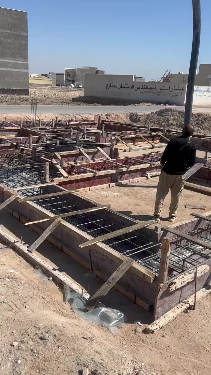 شركة العامري للمقاولات العامه والصب المركزي الجاهز 👌في محافظه البصره دقه بالعمل وسرعه بالانجاز للتواصل 📞 ***********#
