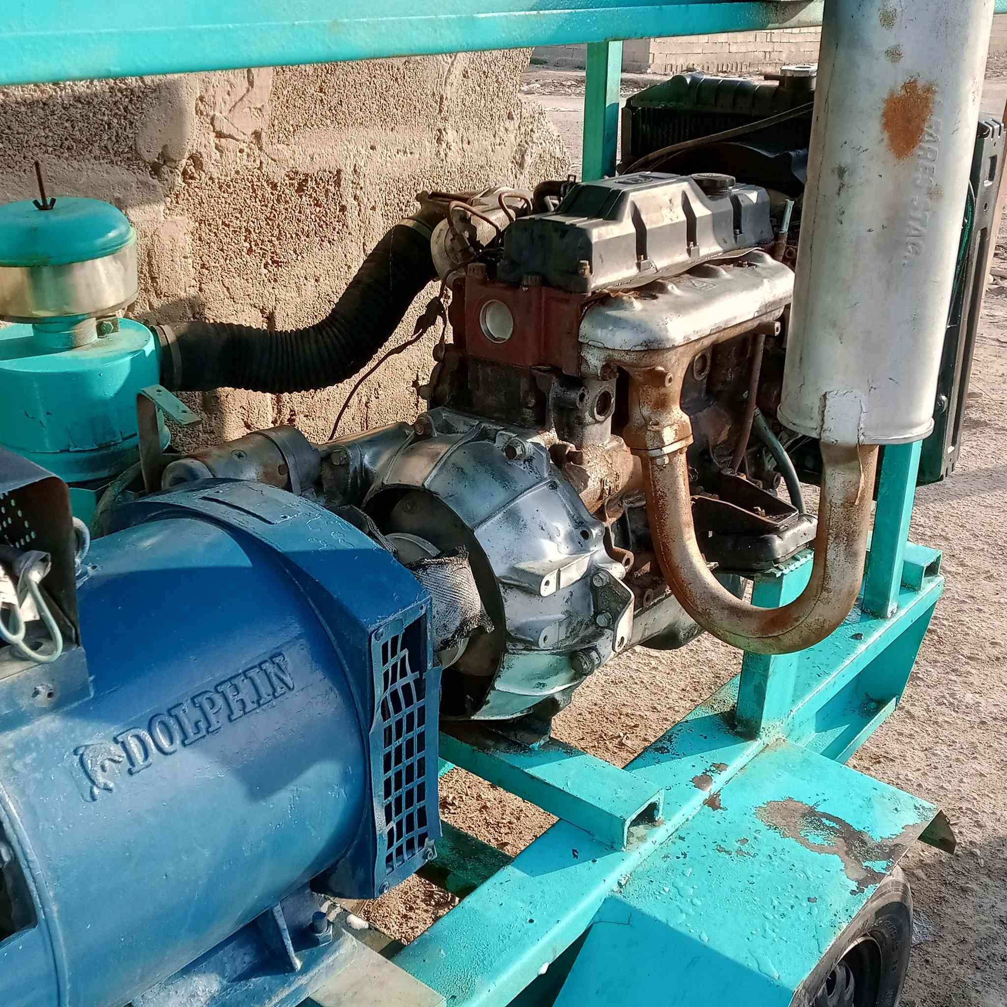 سلام عليكم مولدكيه للبيع 2700مكينه شرط تشغيل مكفوله نضافه كدامك مكاني كوت سعر 14ورقه وبيه مجال قليل الهاتف ***********
