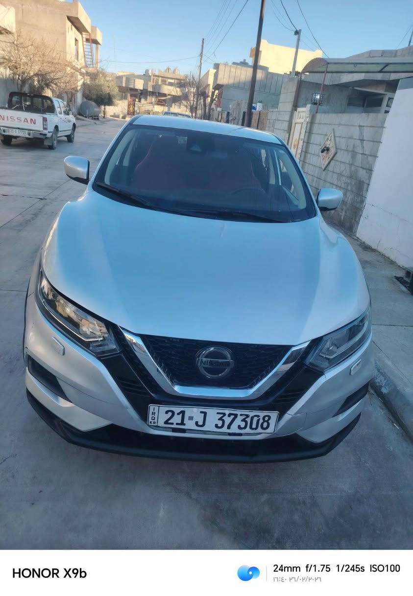 نیسان ڕۆگ  ٢٠٢١مواسه فاتS
ده بل  ئه کسل  ئه کسلی ده ر کراوه
٢پارجه ی  ئه وروپای  هه یه ١پارچه ی  ایره
٤٦ مایل  ڕۆشتوه
بی مه سره فو ته قه و ره قه
سه نه وی  تا ٢٠٢٨ نوییه 
***********
*********** دار بنديهكان, السليمانية
