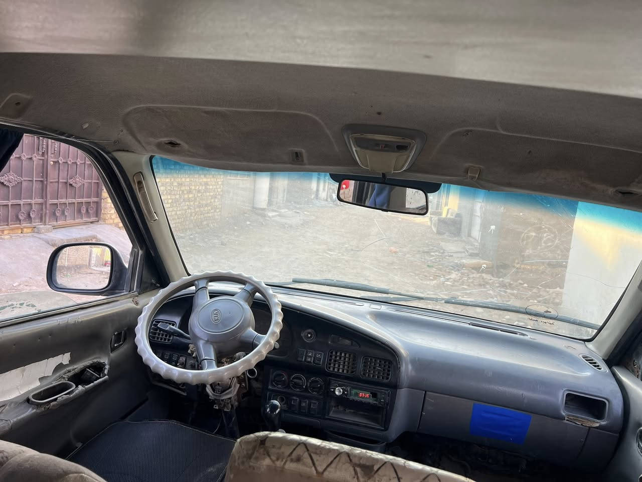 سلام عليكم ابريجو للبيع
موديل ٩٥ راعيه موجود اتريد وكاله أو امداور موجود 
السعر ٢٠ وبيه مجال عله غرامه هيه ٧٠٠ الألف ع المشتري 
الرقم ***********  مكاني حله 
إني مكلف بل نشر اتصل وبيك خير وتدلل
