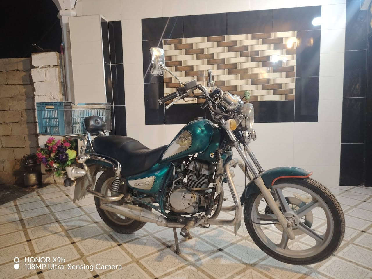 السلام عليكم موطور هارلي ٤ ولف كفاله عامه من تنقيص وتبخير الموطور كامل مكمل مابي اي نقص عاد الباتري هابط لاستفسار لاتصال عله الرقم ***********
، السعر 625 غير متواجد عله الفيس
