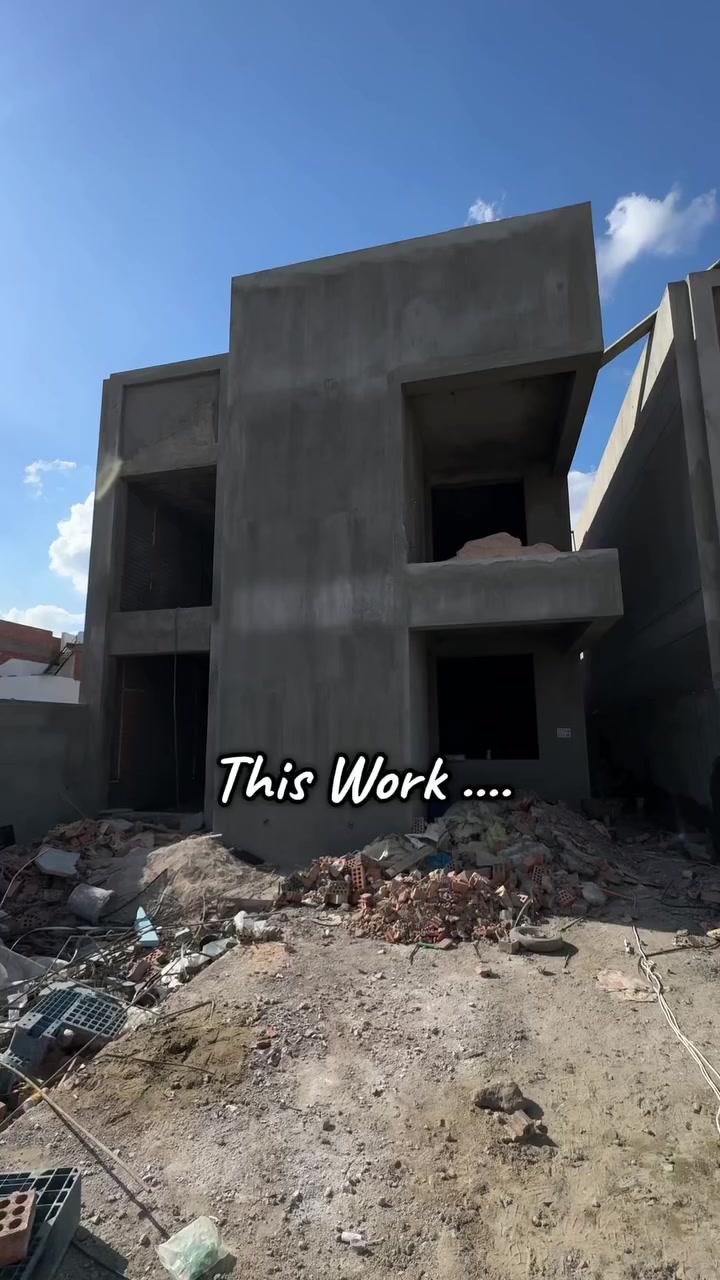 المربع الذهبي - Golden Square
بسعر متر مليون و٧٠٠ لمساحه ٢٥٠ م 
هل من منافس بهيج كوالتي وهيج سعر ؟🤭
والاليه تستمر ل ٤ سنوات بالسداد
سنويا ٤٠ مليون 
بيت العمر خلي من المربع 
تواصلو ويايه لمعرفه تفاصيل السداد
***********
