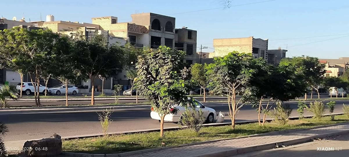 دار البيع
حي الجهاد 
ديوان الظباط على اربع شوراع
ماكو جيران كدامك 
مساحة 💯 متر 
3غرف نوم 
2حمامات ديكورات 
جبسن بورد 
الارضيه مرمر
***********واتساب
***********واتساب
