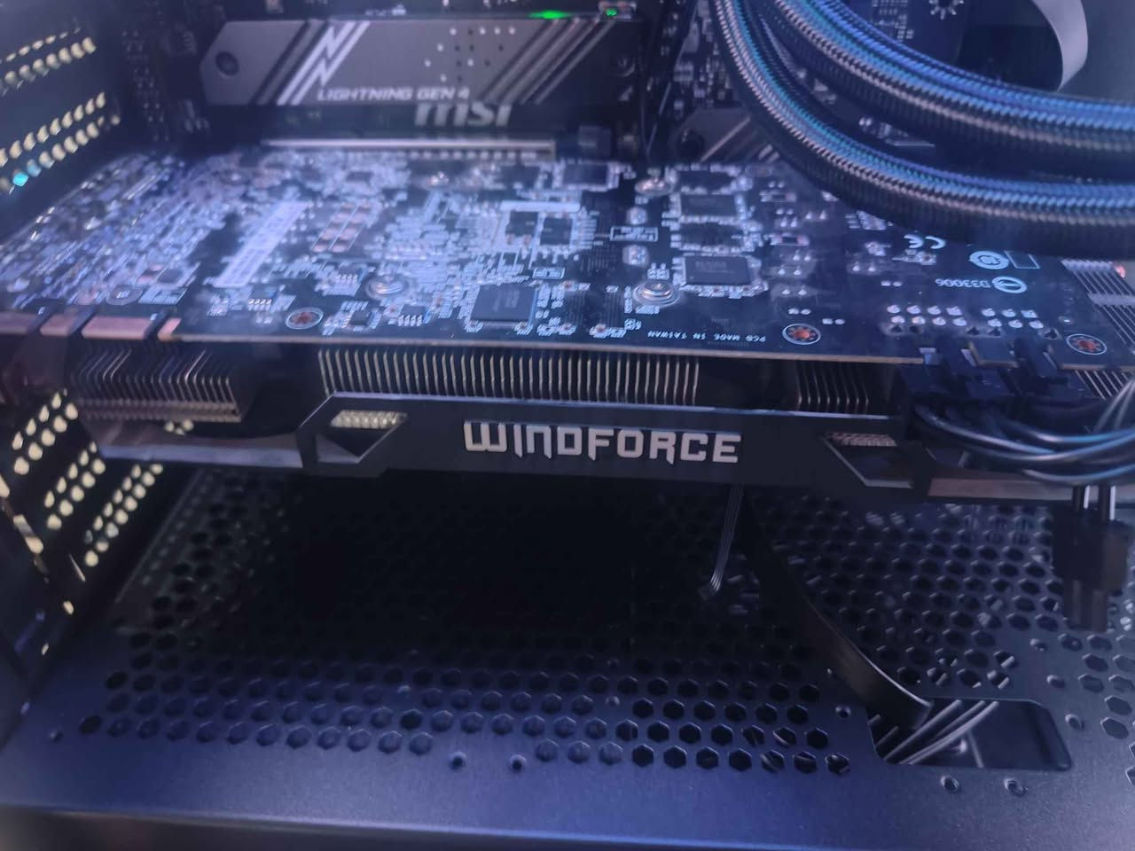 GTX 970 gigabyte g1 3fan
4gb vram
1x8pin +1x6pin رانية, السليمانية


**إذا كنت صاحب هذا الإعلان وتريد حذفه لأي سبب، رجاءا أرسل رسالة إلى الدعم الفني**