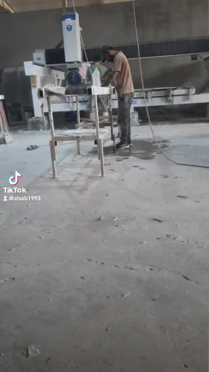 السلام عليكم  احبتي الئ كافه الشركات والمقاولات والمعامل
 واصحاب العمل
اخوكم من واسط اسطه جميع انواع التطبيك  من الجدار والارضي  ومصمم ديكورات مغاسل وكاونترات  من الكوارتز  الطبيعي والبورسلين والمرمر   وهذا جزء من اعمالي موظحه بل فديوهات 👇👇👇

رقمي ***********
