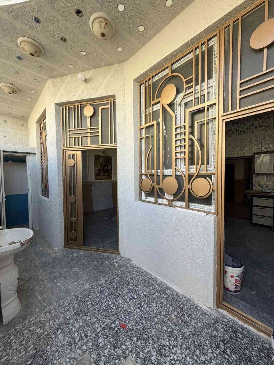 اغتنم الفرصة وسعره مناسب
دار للبيع 100م طابق ونص بناء طابوق حي الزهور گاع محمد حلوة قريب جدا علئ المدارس سند 25 اقرار محكمة يبعد عن مركز المدينة 3كيلوا للاستفسار 
***********
***********
