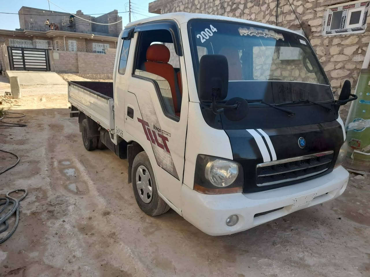 للبيع كيا سايلند موديل ٢٠٠٤ 
محرك وكير وكسن شرط 
سياره جديده 
سعر ٣٣ 
ملاحظه مكلف بنشر اتصل على راعيها ***********

