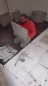 خلفا سيراميك شغل درجه اولي تسليم مهندس اللتزام في العمل ودقه في الاداء...