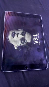 ايباد 9 ذاكره 64 نضيف مكاني مدينة الصدر