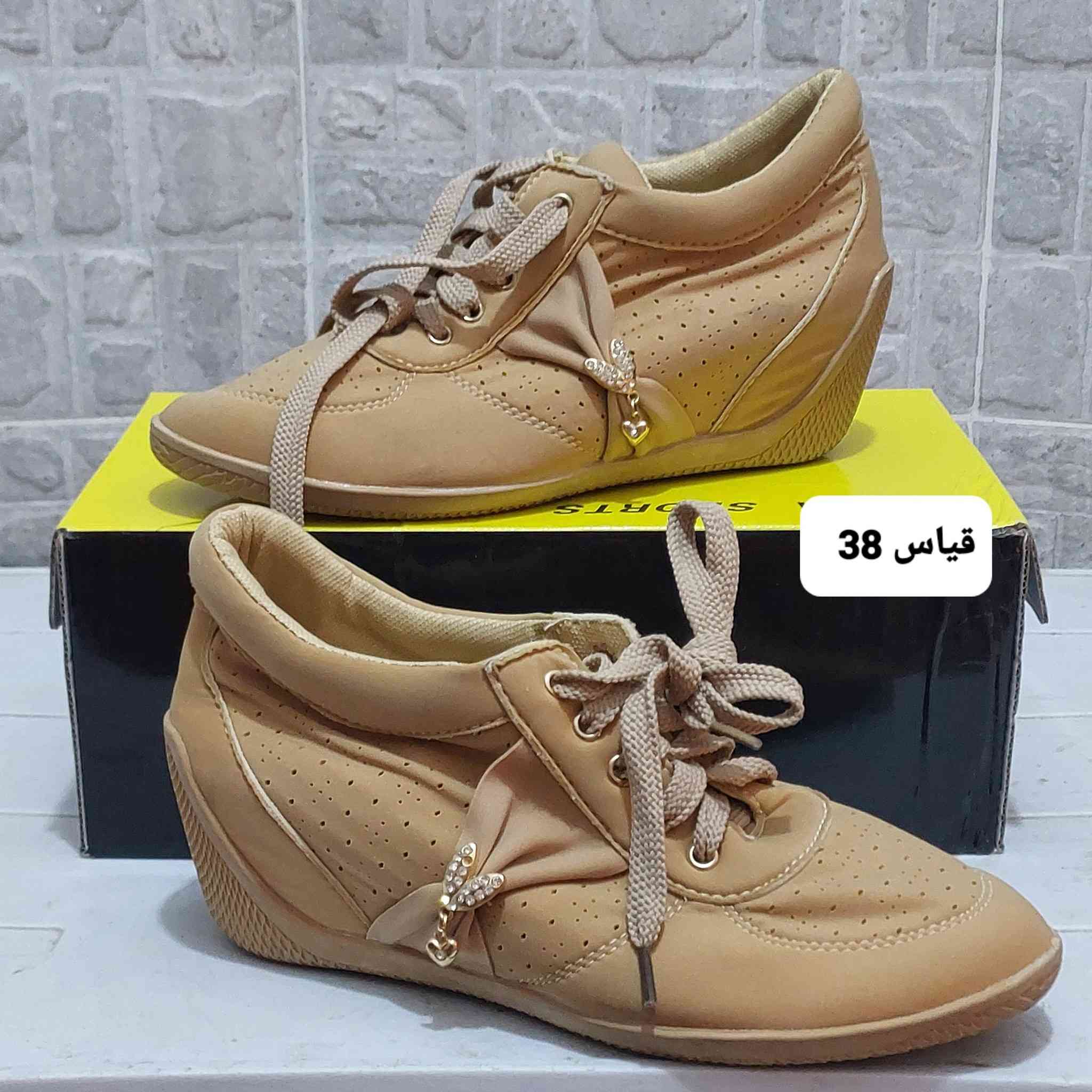 للبيع أحذية مستخدم قليل عل خمسة الشراي يدخل خاص رجاء


**إذا كنت صاحب هذا الإعلان وتريد حذفه لأي سبب، رجاءا أرسل رسالة إلى الدعم الفني**