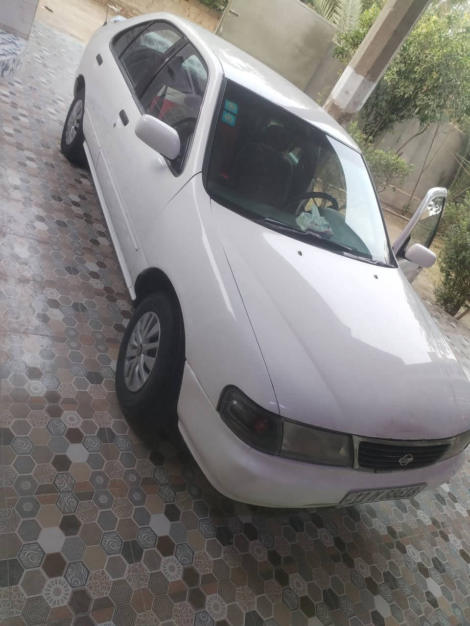 نيسان سني موديل ١٩٩٤ بلاديه بدون صبغ محرك ١٦٠٠
محرك وكير بشرط رقم بغداد انكليزي بسمي
كهربائيات كله شغاله السياره كامله
صدر ٧٥ ٪ تبريد نقص فقط البلي والباقي كامل وكمبريسر وغاز كله جديد
كير اوتو
جام اربعه كهرباء
سعر ٤٤ وبي مجال بسيط 
مكاني فلوجه ***********
