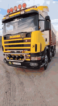 سلاام عليكم سياره البيع موديل 2001 مكينه سته نجكتر كير 3،3 مجموعه الفينيه تخم تاير سياره جاهزه العمل التصال علئ رقم***********
