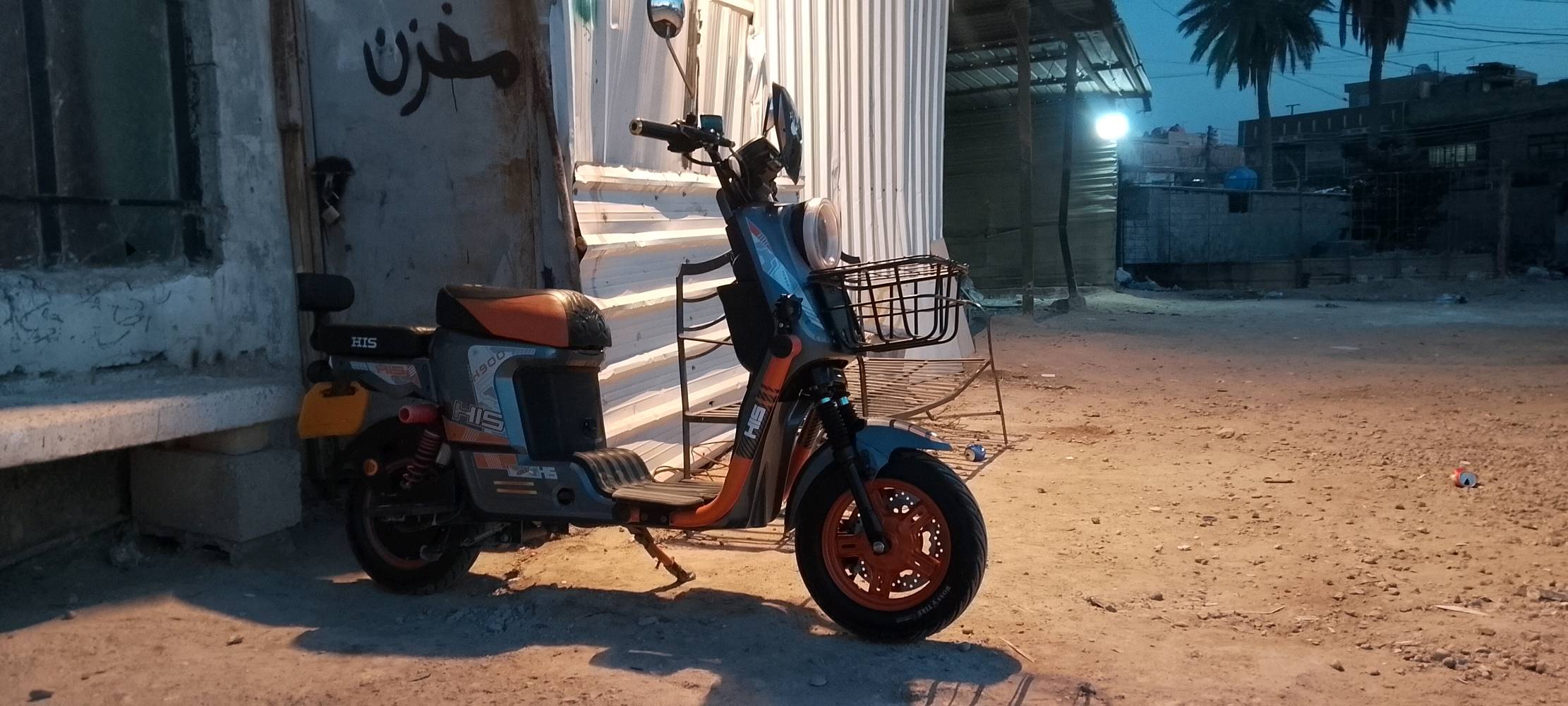 مكان بغداد الزعفرانية  ملف 2000 
5بطاريات إكبار 
موديل 2025
الهاتف ***********
