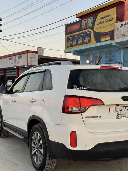 السلام عليكم 
للبيع KIA SORENTO 
موديل:2014✅
اللون:ابيض 
رقم بغداد
🔅سبعه راكب
🔅سته سلندر
🔅3قطع تبريد
🔅نضام ECO الاقتصادي
🔅مري شفط
🔅اشاير مرايه 
🔅حساسات إماميه 
🔅حساسات خلفيه
🔅مثبت سرعه
🔅تبريد بيانو
🔅يدات نيكل 
🔅تحكمات ستيرن 
🔅مانع انزلاق 
🔅دفع رباعي 
🔅منضومه زنون كامله
🔅لد امامي
🔅شاشه ايباد + كامره داخل الشاشه
🔅 ماشيه 117 وقابل للزياده 
🔅ويل حجم 18 كروم 

السياره جديده وخير من الله مكفوله عدا صبغ بالدعاميه الخلفيه فقط.
السعر/190 وبيها مجال

مكان السياره الأنبار/هيت_حديثه
هـ/***********
