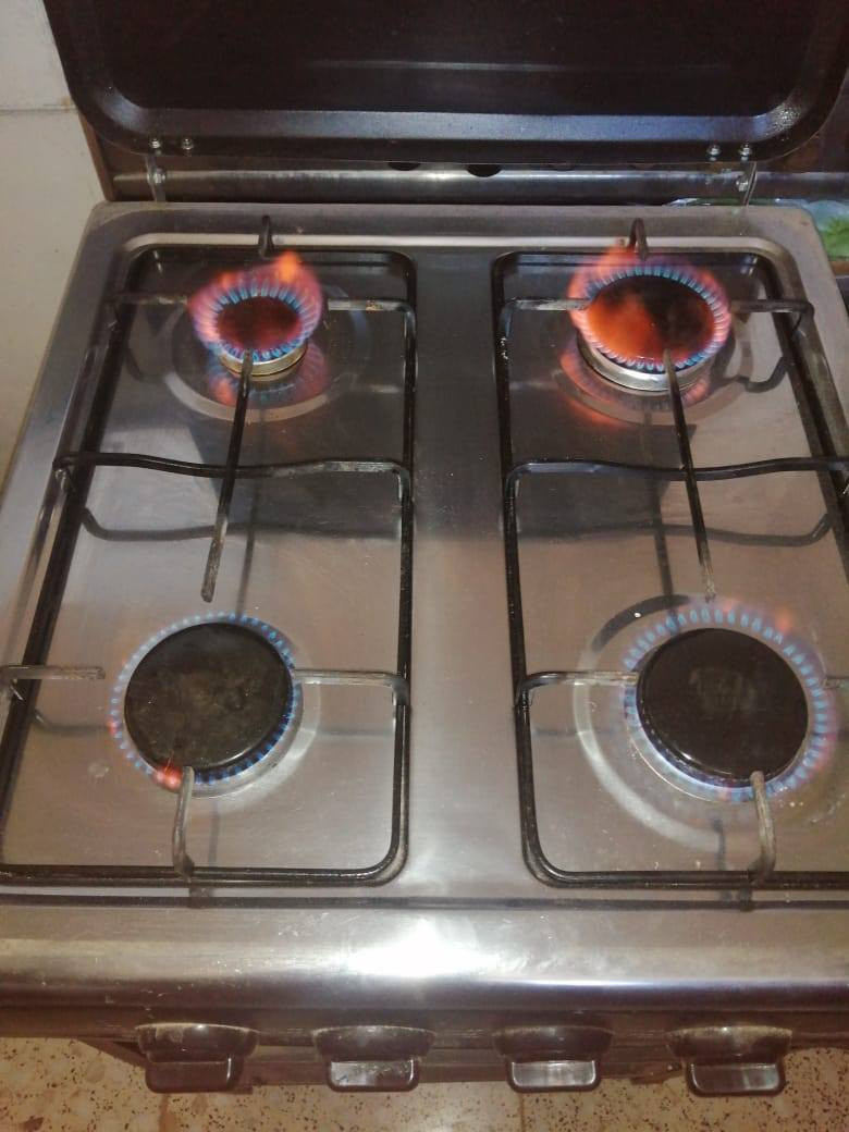 للبيع طباخ اخو الجديد ما مستعمل هواي سعرها٤٠ وبيه مجال العنوان نادر


**إذا كنت صاحب هذا الإعلان وتريد حذفه لأي سبب، رجاءا أرسل رسالة إلى الدعم الفني**