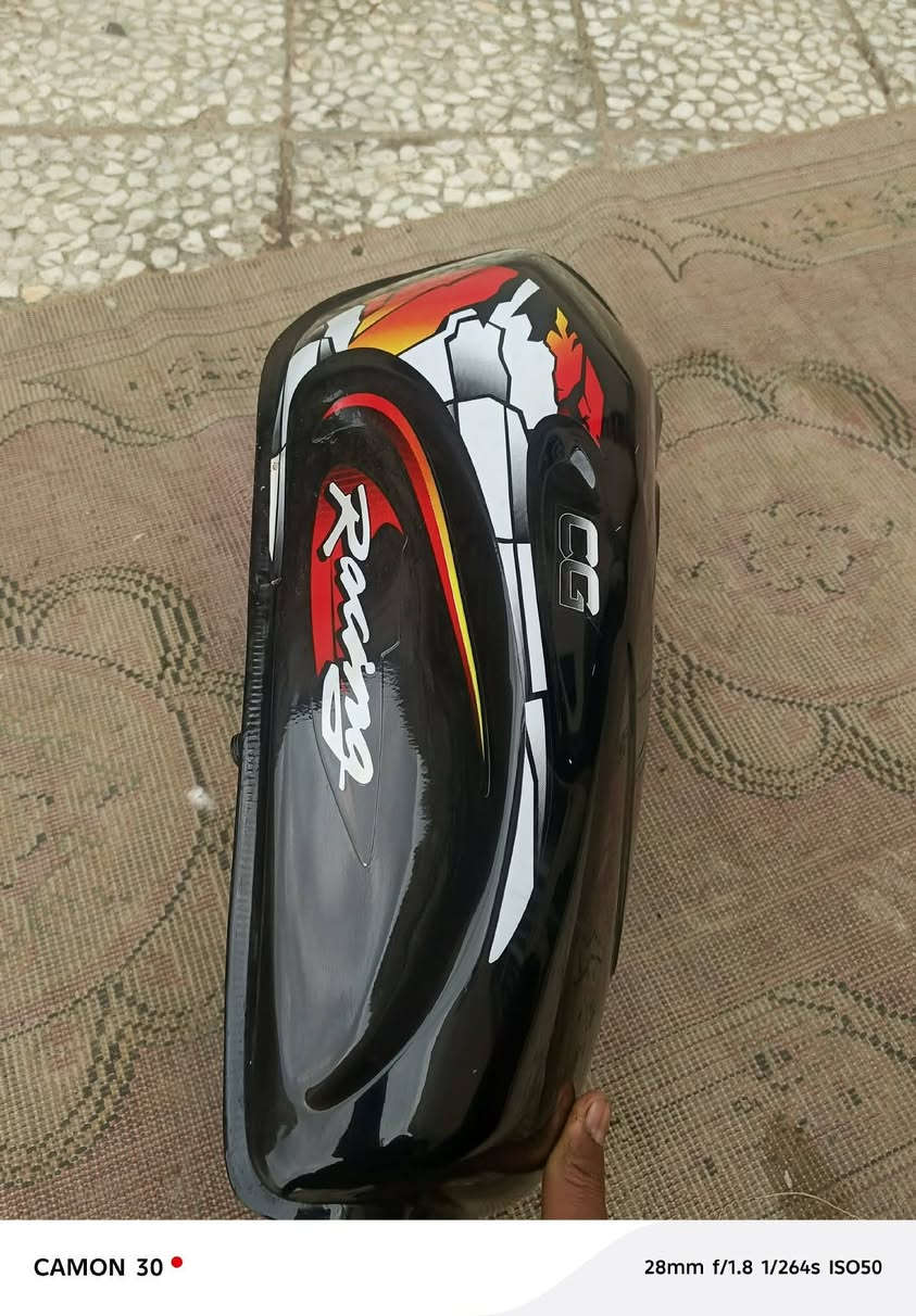 سلام عليكم شباب تانكي البيع صاله عشر تيام من شتريته البيع ب٢٠


**إذا كنت صاحب هذا الإعلان وتريد حذفه لأي سبب، رجاءا أرسل رسالة إلى الدعم الفني**