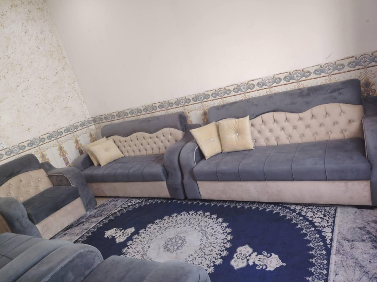 تخم نضيف نجاره ثكيل القماش قذيفه نضافه ٩٥ نضيف ١٠مقاعد.


**إذا كنت صاحب هذا الإعلان وتريد حذفه لأي سبب، رجاءا أرسل رسالة إلى الدعم الفني**