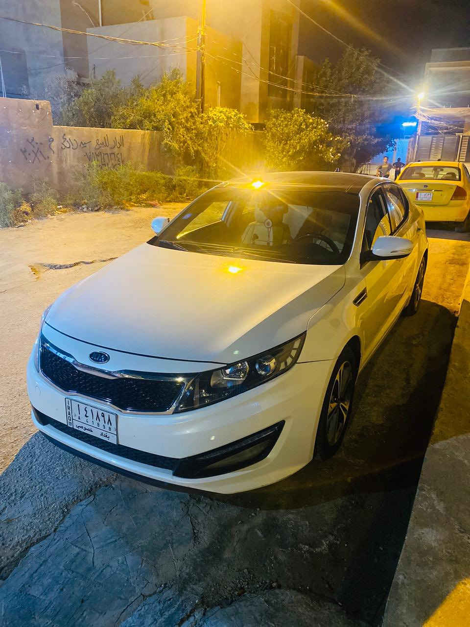 السلام عليكم .. اوبتما 11 خليجي
بغداد .. شرط مداور مباشر

كير مكينه كفاااله مكينه 2000
بنراما .. تحكم جهتين .. يدات نيكل 
تبريد قطعتين .. حساس خلفي .. لد امامي  .. خلفي .. كامره دواره اصلي خلفيه .. كامره اصلي امامي .. تاب اصلي مو تجاري .. ويل 17 بلادي .. تخم تاير جديد .. باتري جديد .. السياره بيها منظومه زنون شمسي شرررط اصلي   عالي ناصي كشاف كله شمسي السياره بدون صبغ
 فقط (( تكحيلات ))والصدفي ميجي 100‎%‎   بيها جاملغ امامي جهه الراكب جارد ومبدله لون مطابق 100‎%‎ وباب خلف الصدر بيها دحجه بسيطه هم بدلتها نفس اللون والقطع الي مبدله عندي موجوده ذاكر كل تفاصيل السياره والسعر المطلوب 118 الي يشوفها غاليه عليه خلي يدعينه بلرزق وان شاء لله يركب اغات اغاتها  

شباب ذاكر كلشي الشراي والجاد يتصل

مكاني الحله مركز
***********
